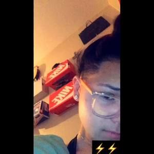 Meet your Posher, Daniela